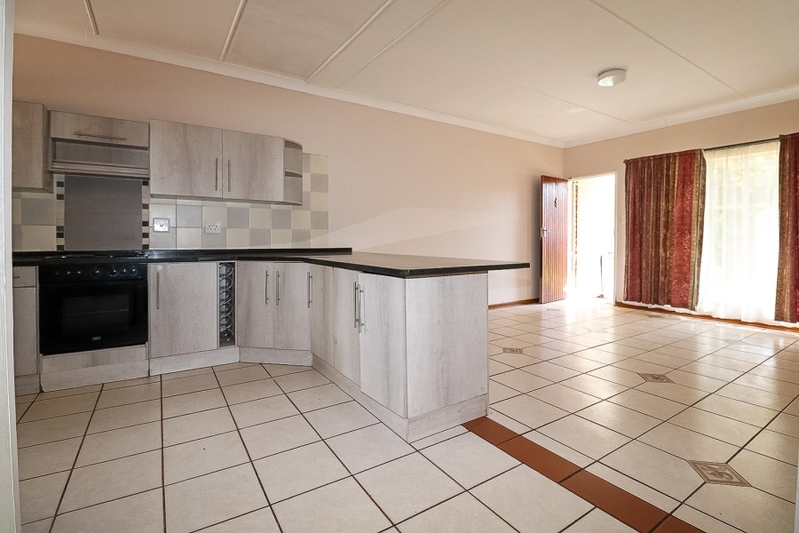 2 Bedroom Property for Sale in Songloed North West